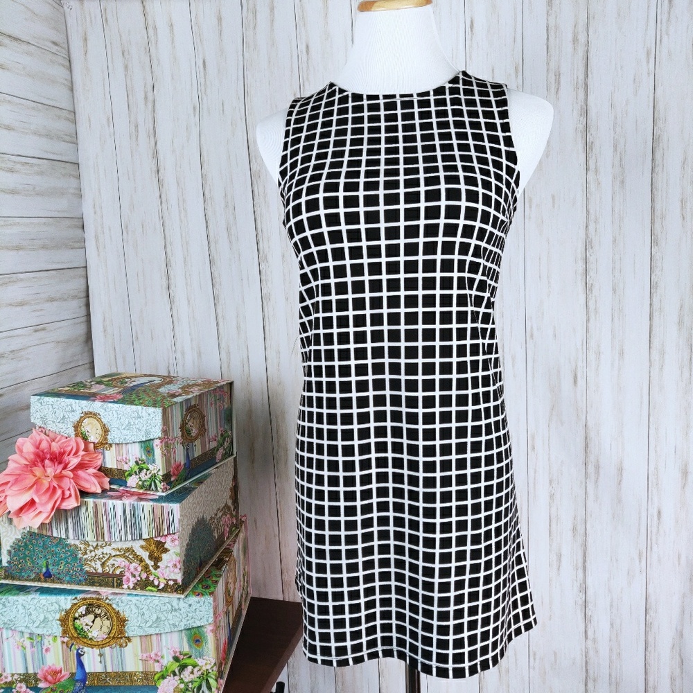 Ginger G black and white square print dress d46